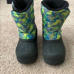 Toddler boy snow boots